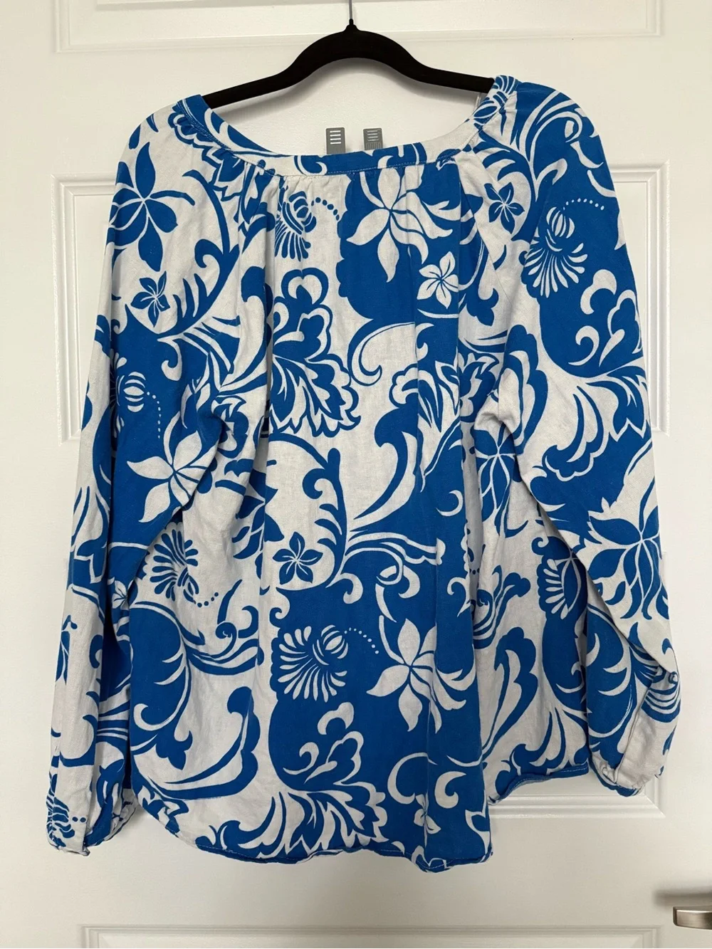 Zara Blue & White Floral Henley Blouse - Picture 4 of 5